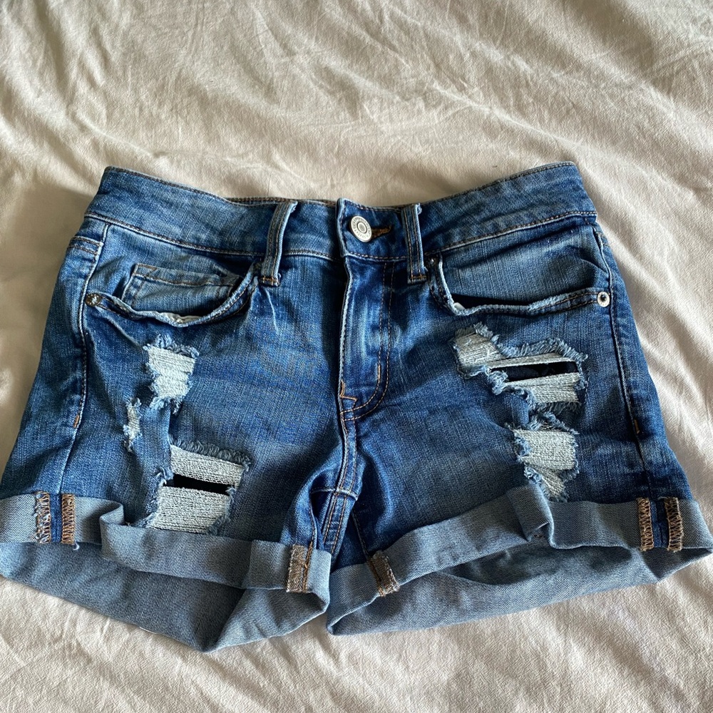 Aeropostale jean shorts size 4 - worn twice